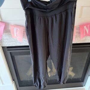 Lululemon OM Pant Jogger  size 10 Women's Black Pants Harem Genie